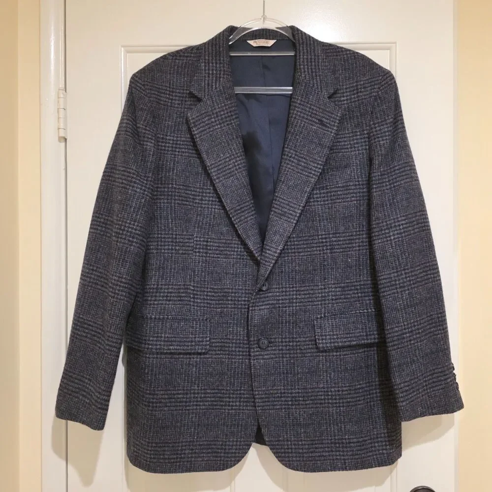 Vintage Hunt Valley Mens 42R Blazer Sport Coat Blue Plaid TWEED USA 2 button USA